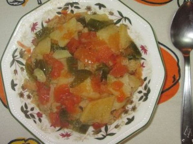 Perota-Suppe (Alora-Brotsuppe)