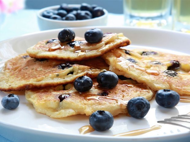 Pancakes mit Heidelbeeren